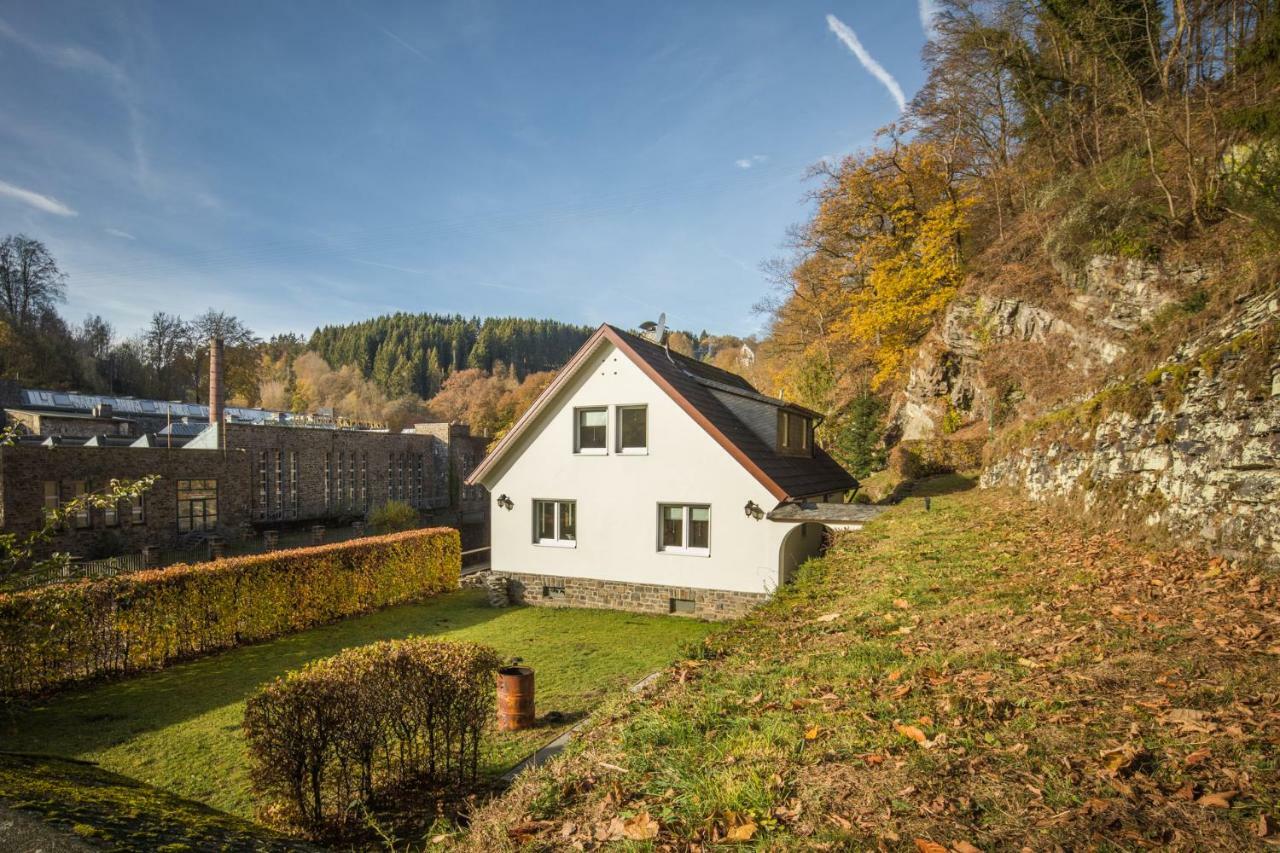 Zur Altstadt Monschau Buitenkant foto